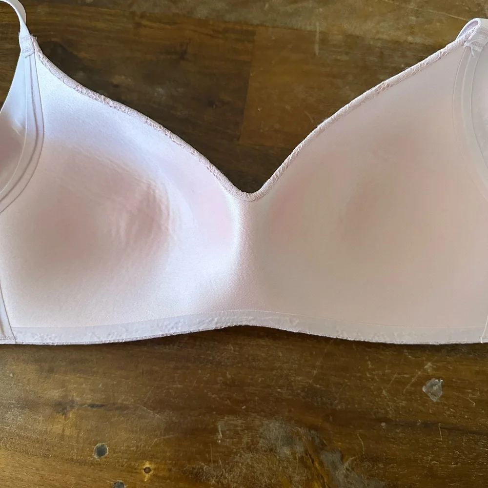 Knix WingWoman Lace Contour Bra Size 7 Solid Pink Wireless Molded Cups‎